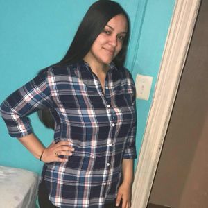 Meet your Posher, Elysha